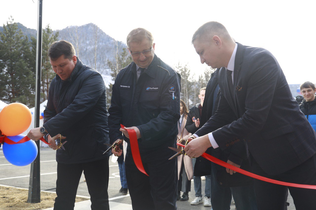 РусГидро открыло на Саяно-Шушенской ГЭС современный информационно-туристического центр