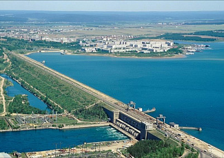 Движение транспорта по плотине ГЭС в Иркутске ограничат на несколько месяцев для ремонта машинного зала станции